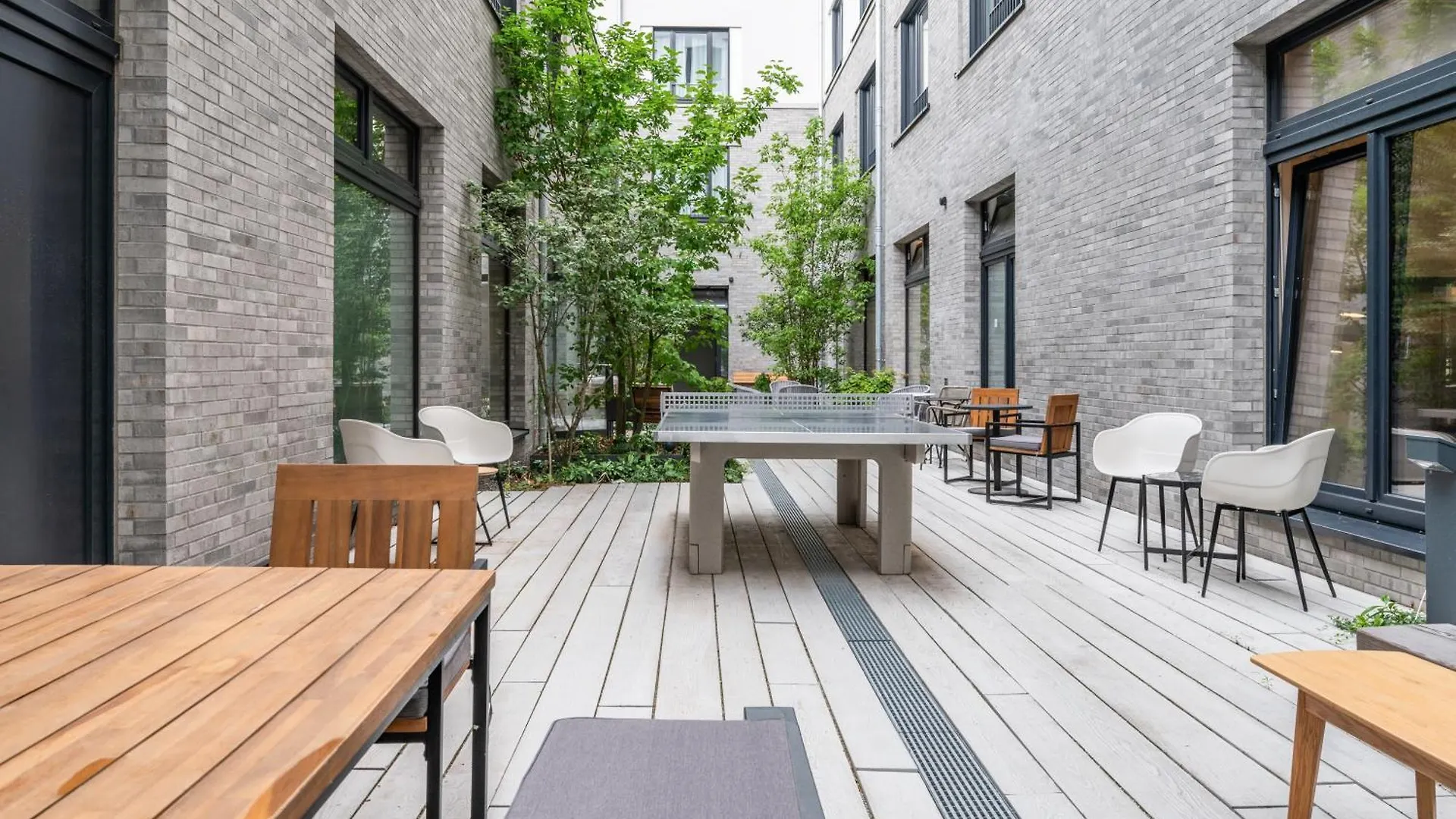 Habyt-The Waterfront Berlin Hotel