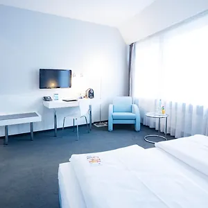 4* Отель Garner - Checkpoint Charlie By Ihg